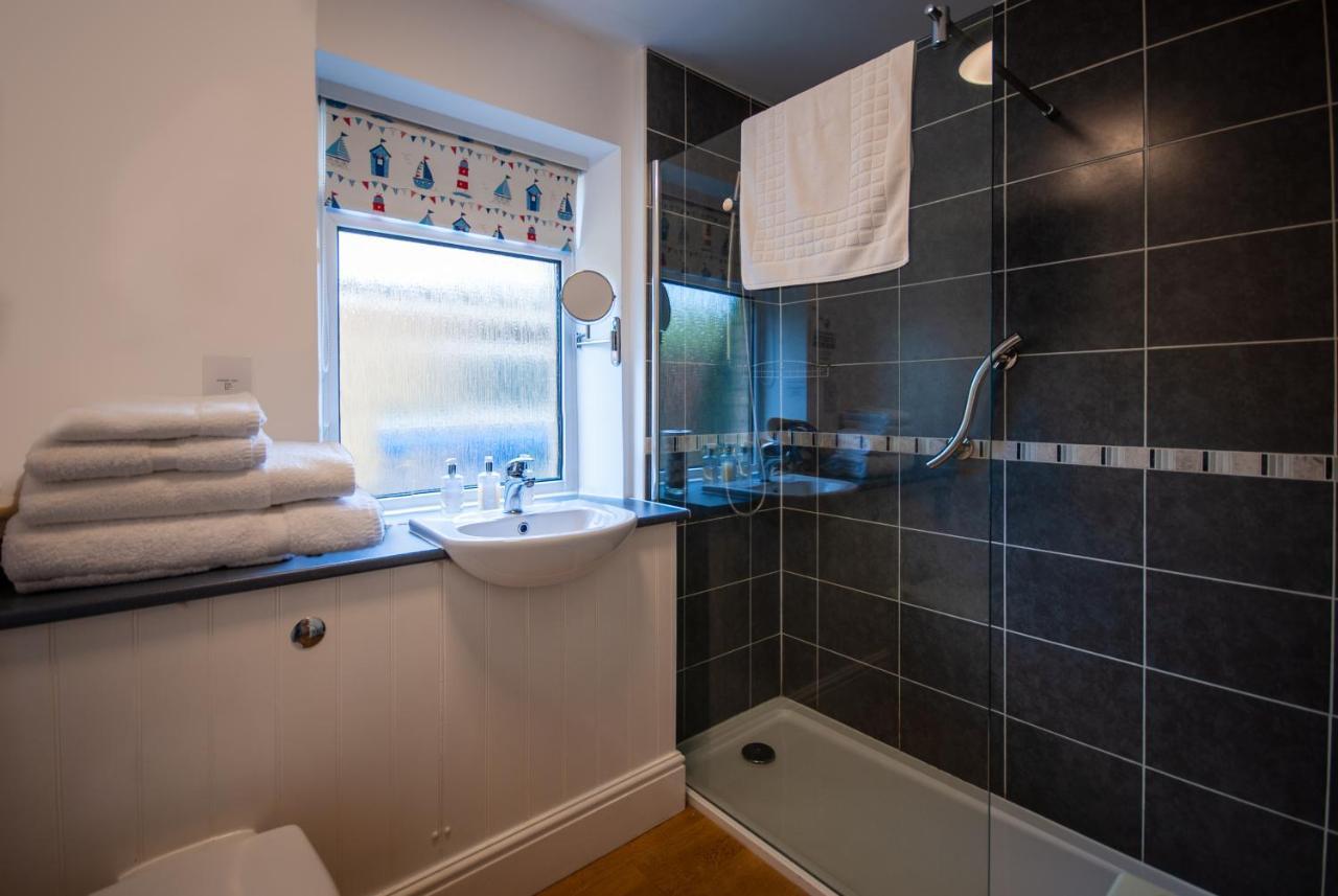 Westbury Гостевой дом 4*